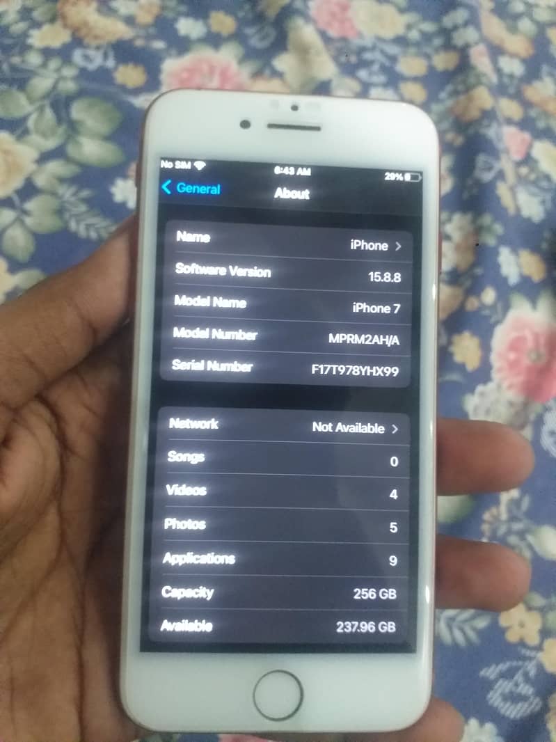 Apple iPhone 7 7