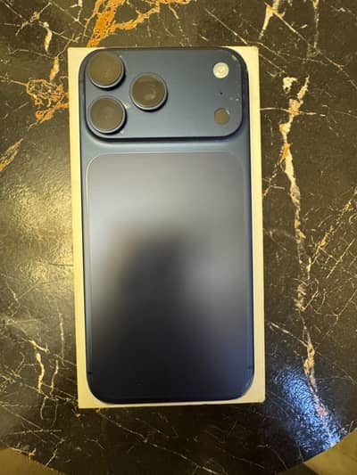 Apple iPhone 17 Pro Max JV