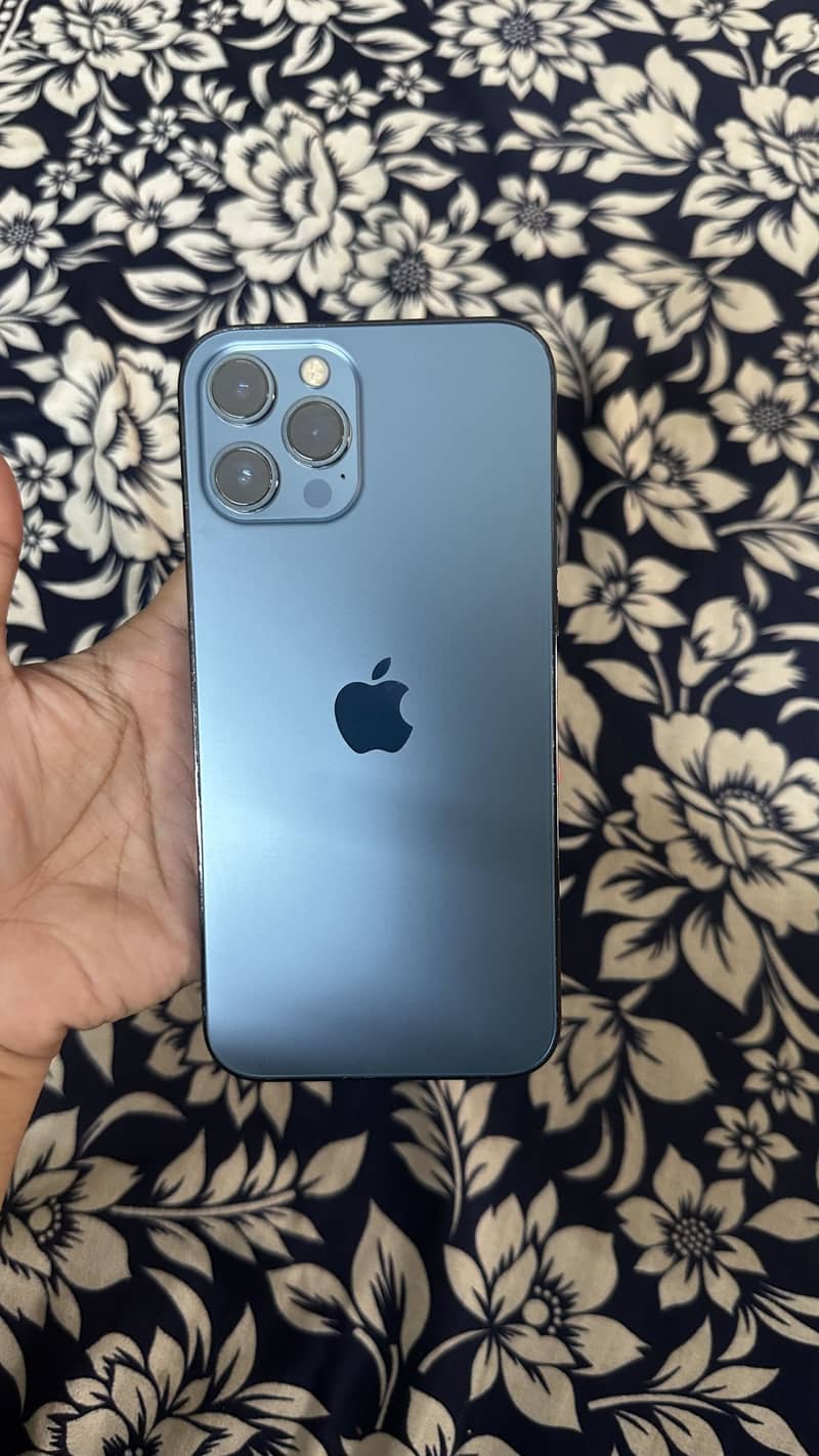 Apple iPhone 12 Pro Max 2