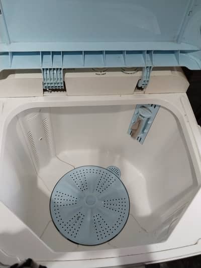 Washing machine bilkul new he