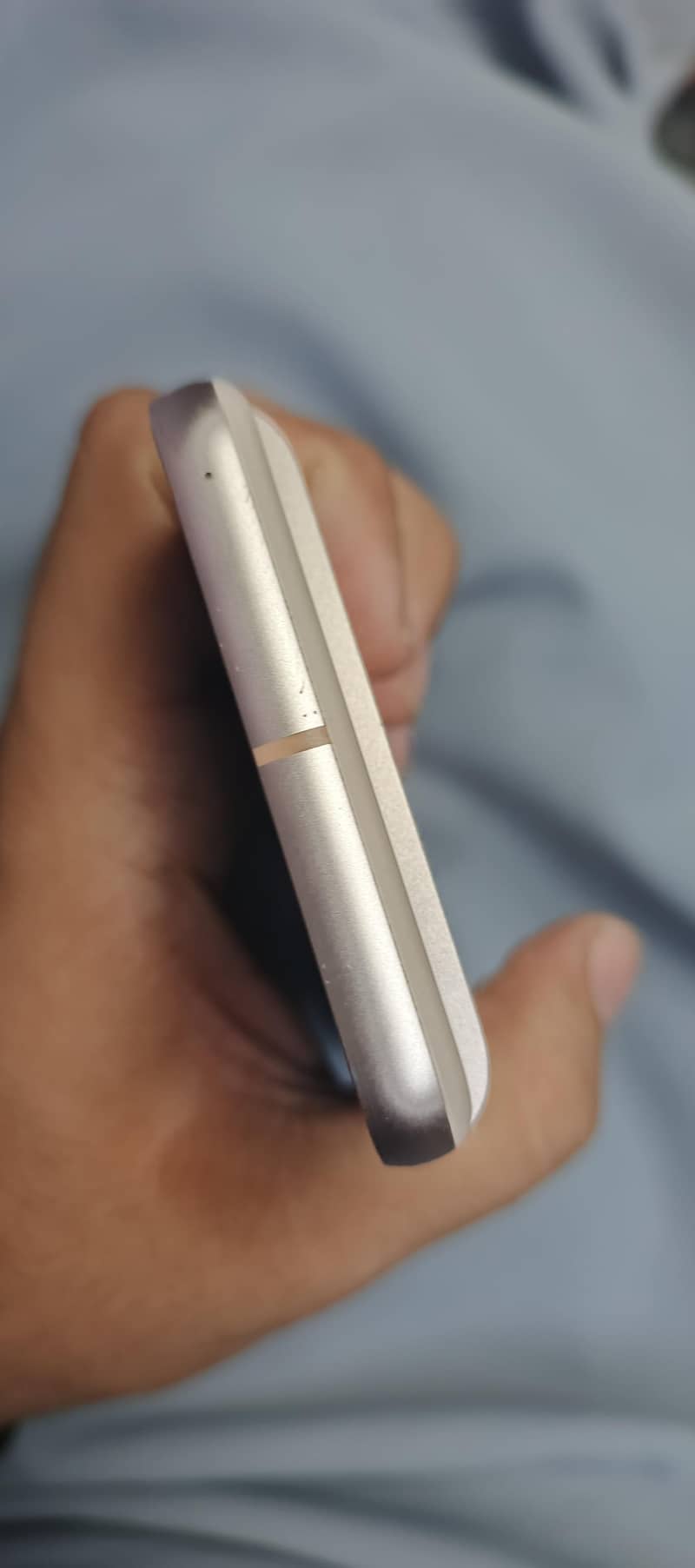Google Pixel 8 4