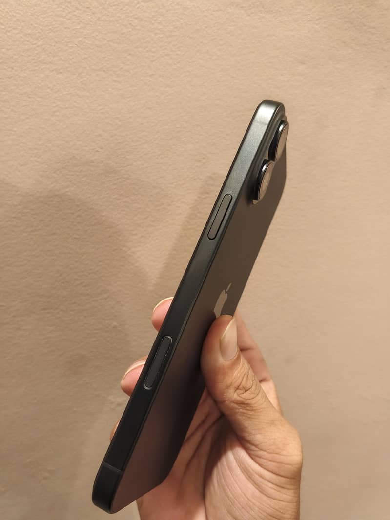 Apple iPhone 16 Plus 2