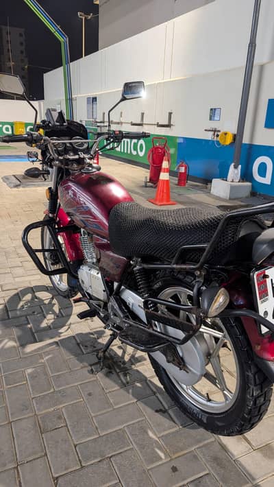 SUZUKI GS 150 SE — 2021