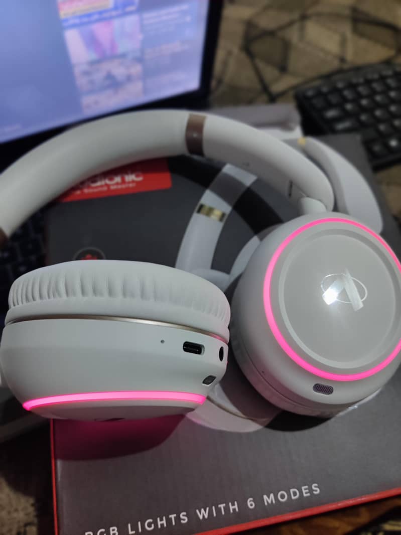 audionic Hammer wireless headphones 9
