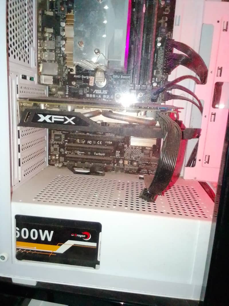 Gaming PC Setup 4