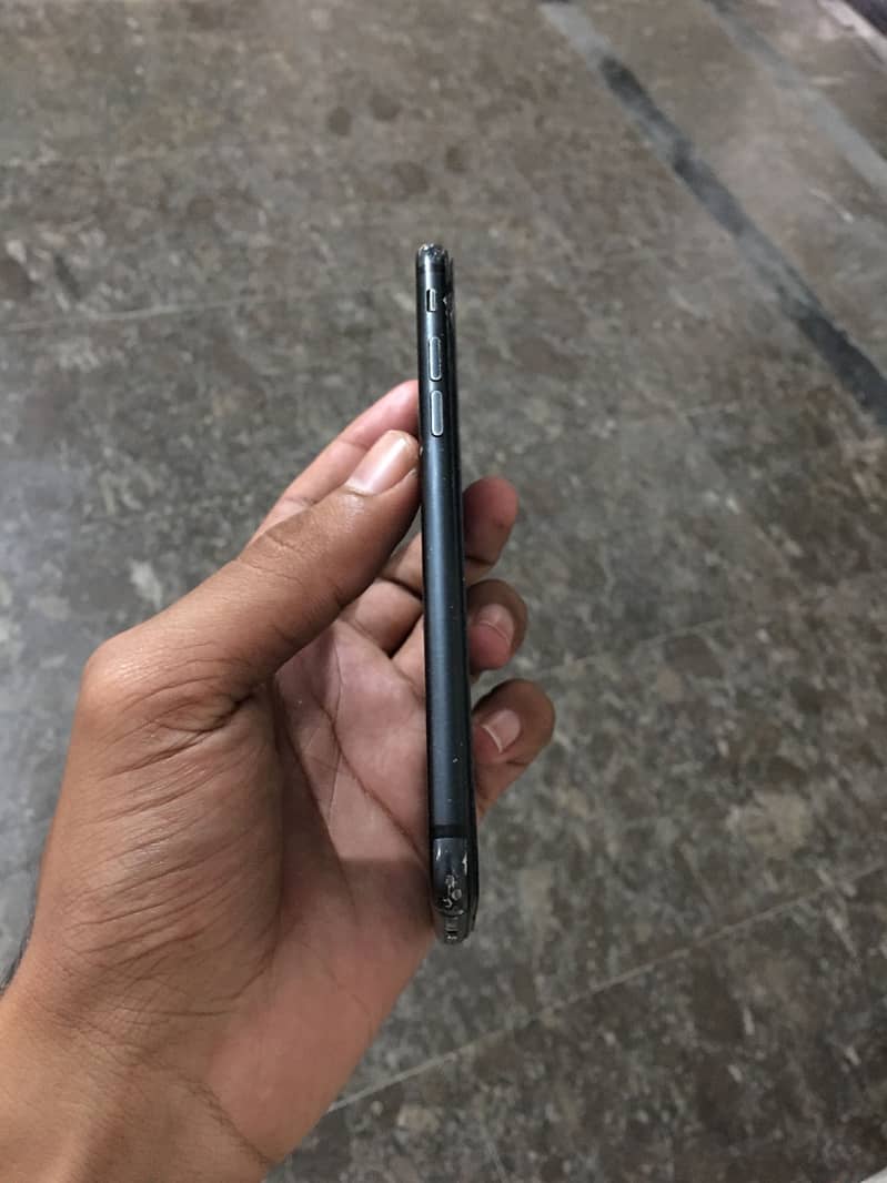 iPhone 7 1