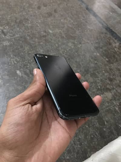 iPhone 7