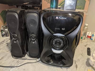 Audionic Rainbow R-30