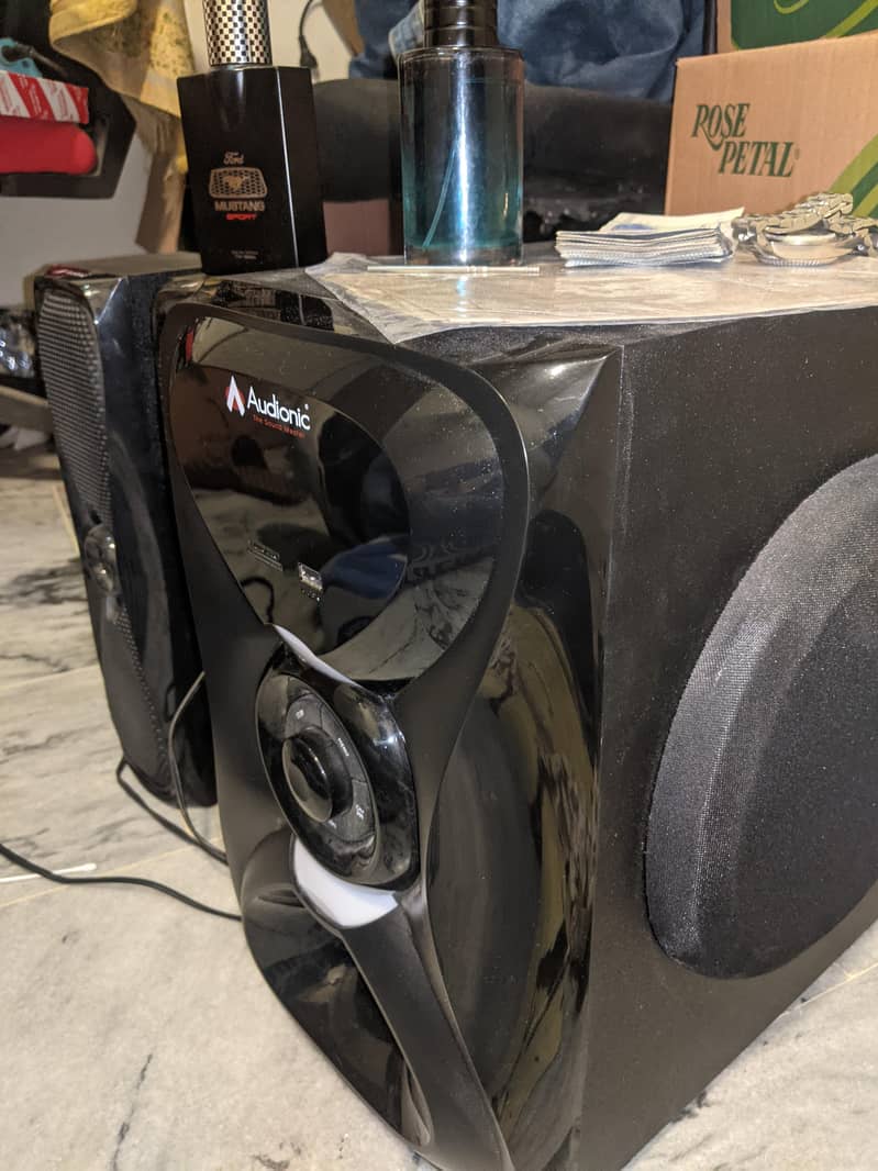 Audionic Rainbow R-30 1