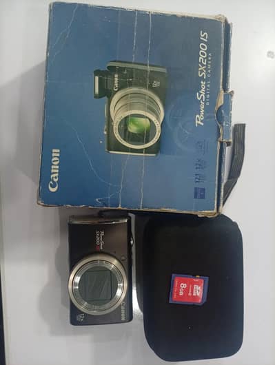 CANON powershot sx200 is