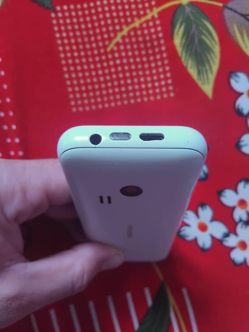 Nokia 222 5