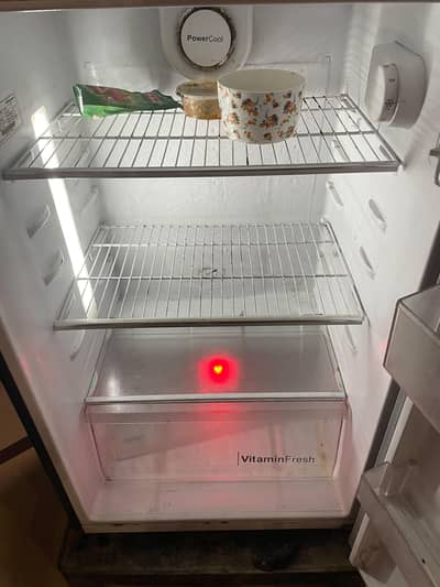 dawlance frige 2 door
