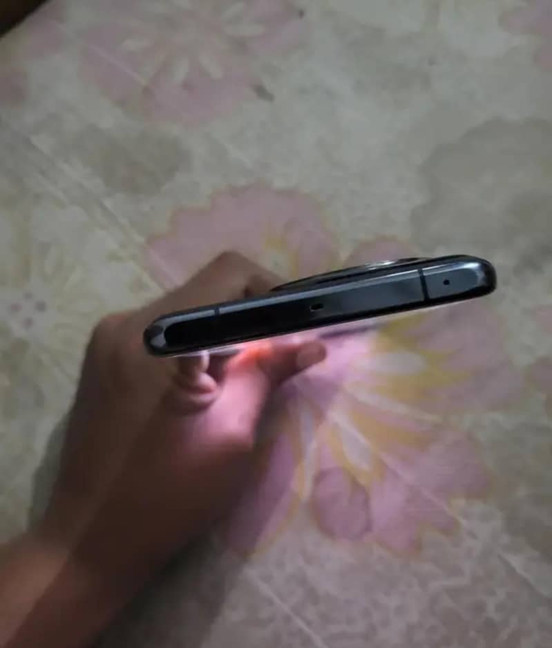 One Plus 11 4