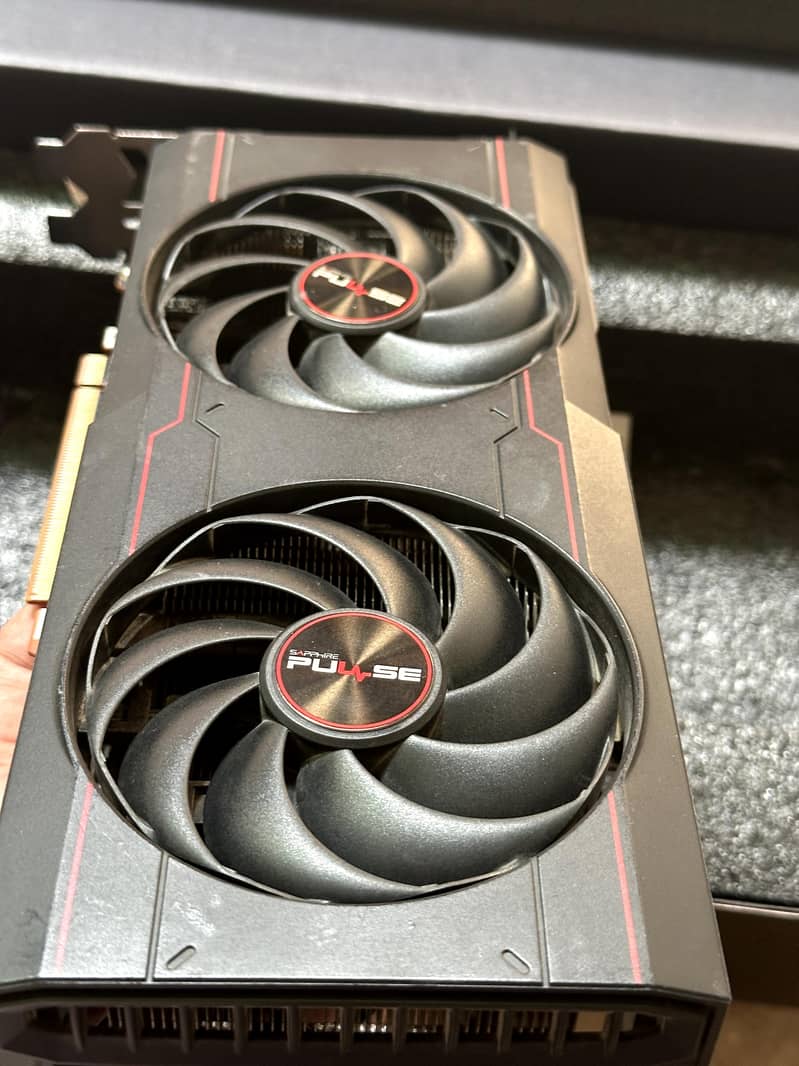 AMD RX6600XT 3
