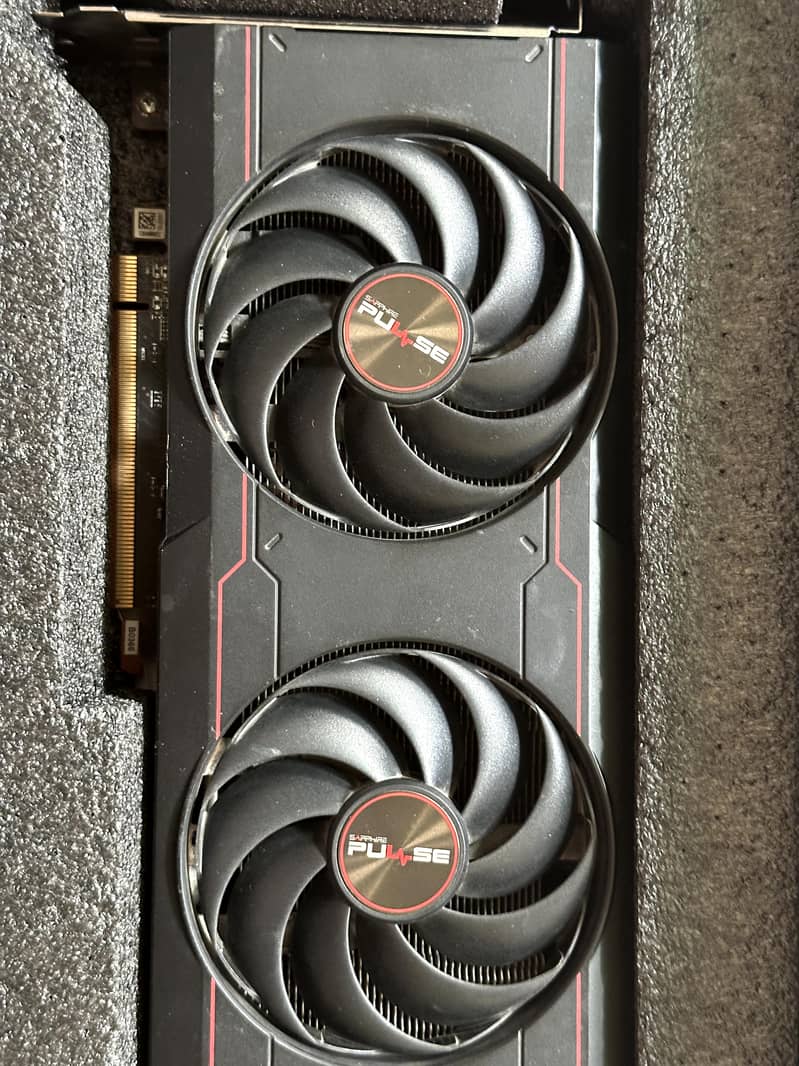 AMD RX6600XT 5
