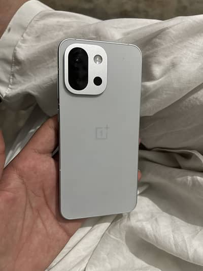 One Plus 13R