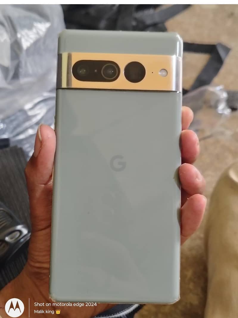 Google Pixel 7 Pro exeng iphone 0