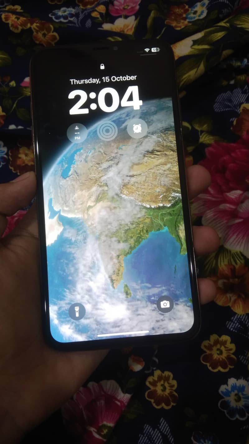 Apple iPhone XS Max 2