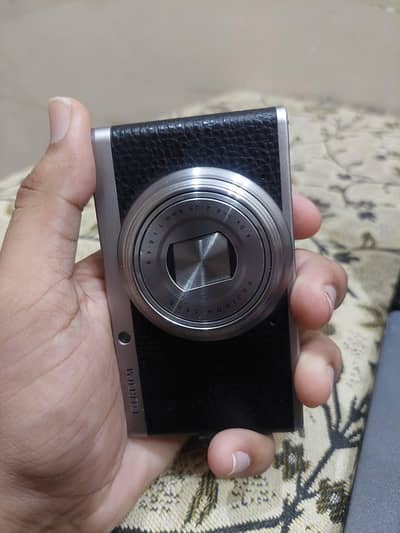 fujifilm Camera 10/10 condition