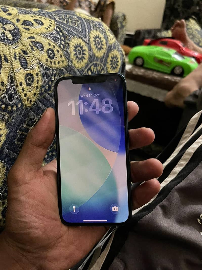 Apple iPhone 12 0