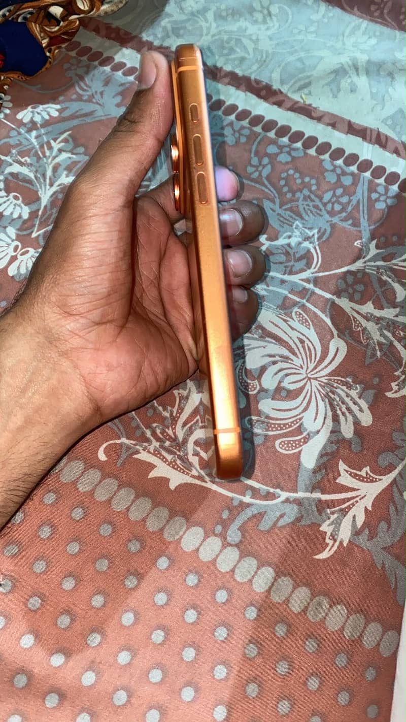 Apple iPhone 17 Pro Max 0