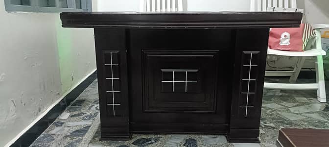 Office table