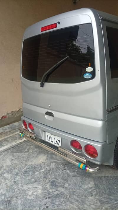 Mitsubishi Minicab Bravo 2011