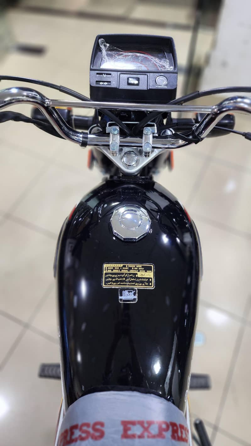 EXPRESS E-70 70cc MOTORCYCLE 8