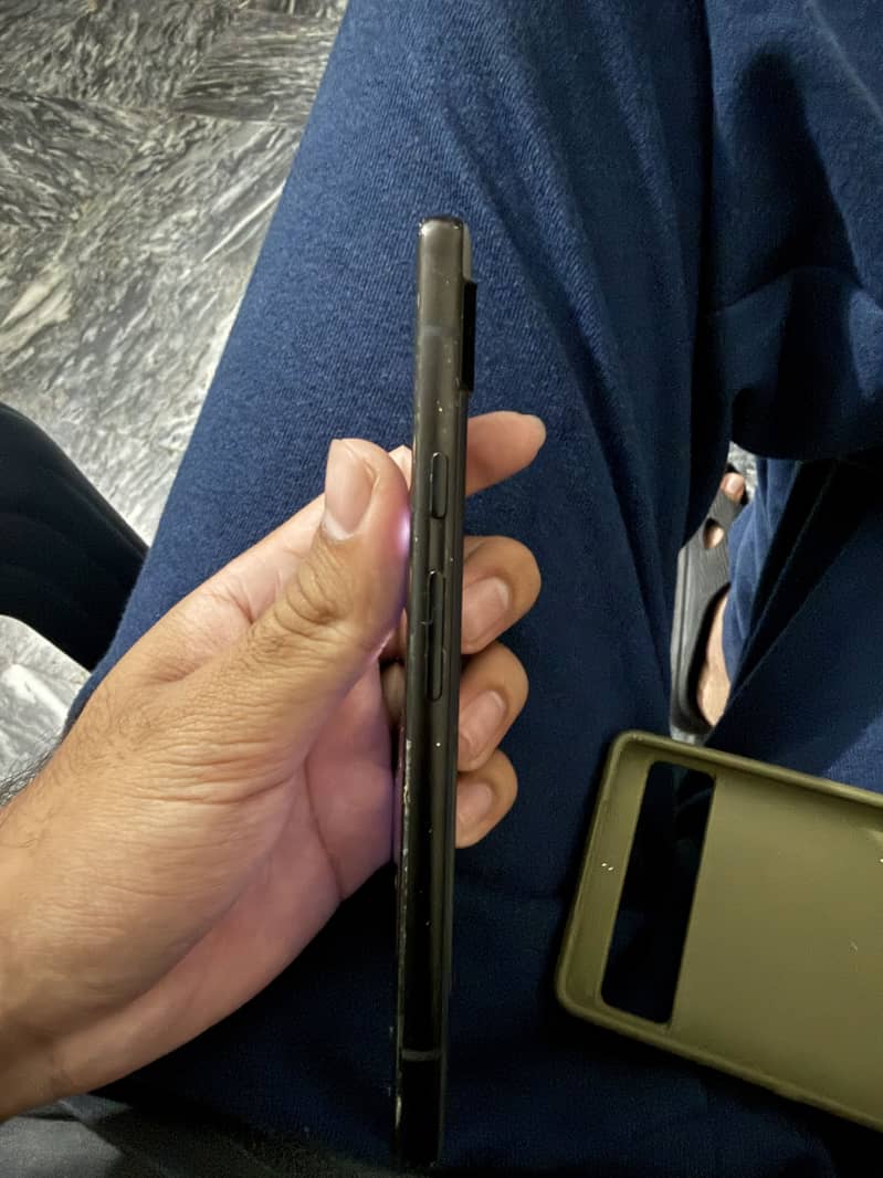 Google Pixel 6a 3