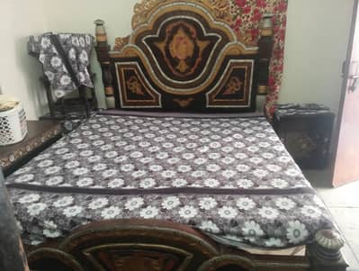 4 picec bedroom set for sale