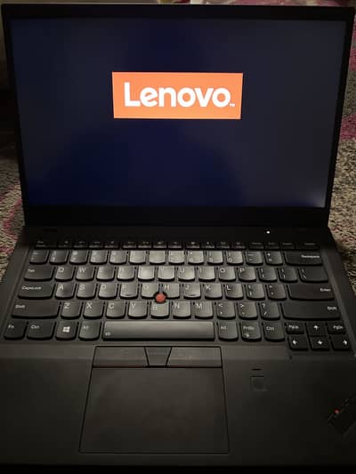 Lenovo ThinkPad X1 Carbon 6th Gen i5 8th Gen 16GB RAM / 256GB NVMe SSD