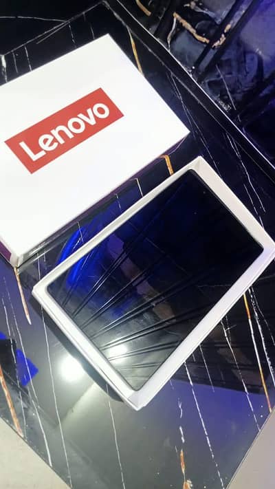 Lenovo tab3 8 plus