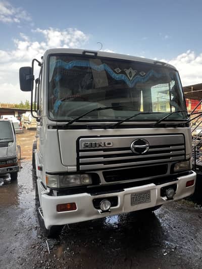 Hino fy 380