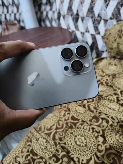 Apple Iphone 15 pro max 10/10