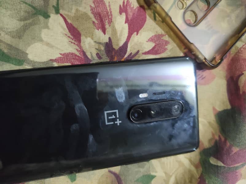 One Plus 8 Pro 0
