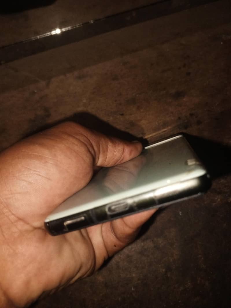 Google Pixel 6a 4