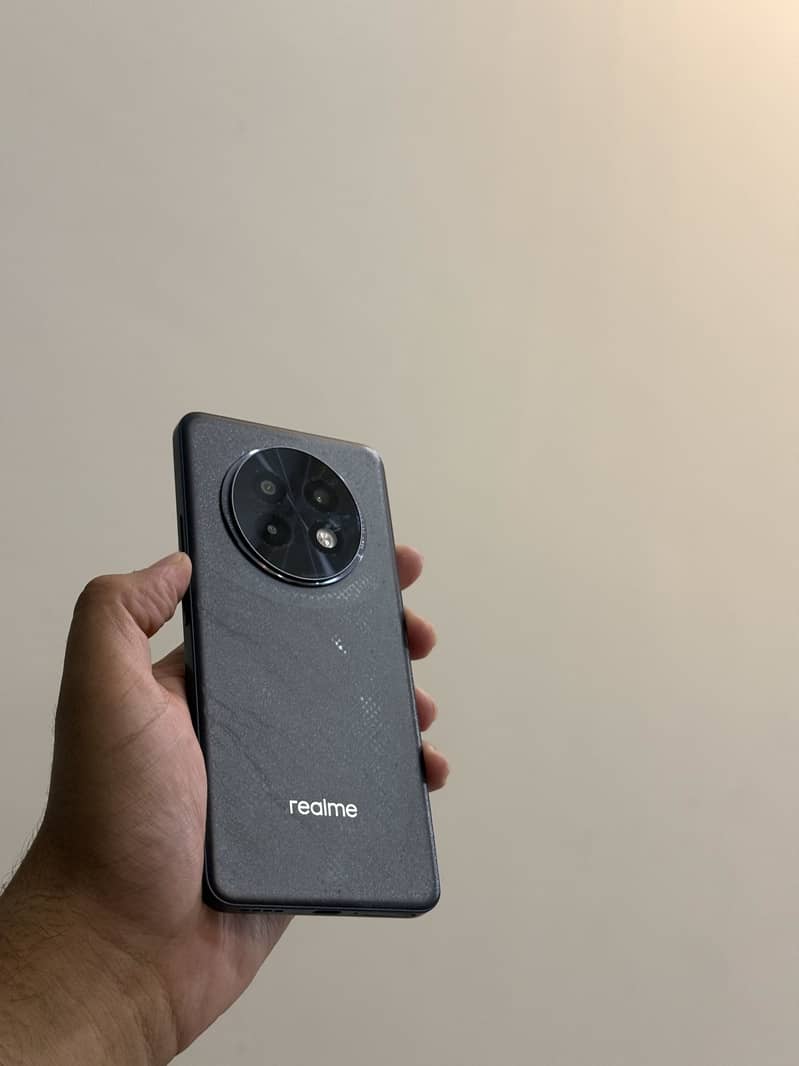 Realme 13 Plus 2