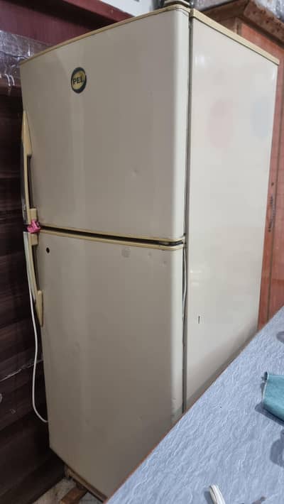 Refrigerator frige