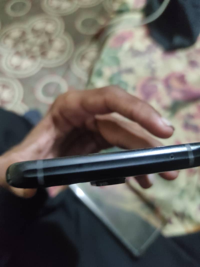 One Plus 8 Pro 7