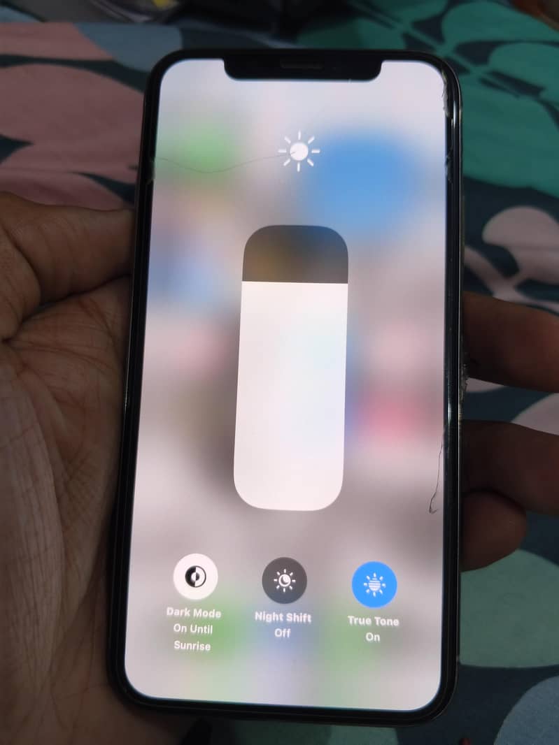 Apple iPhone X 5