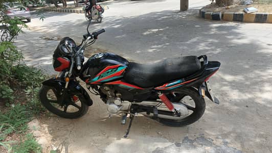Bike Honda CB125F Black Color