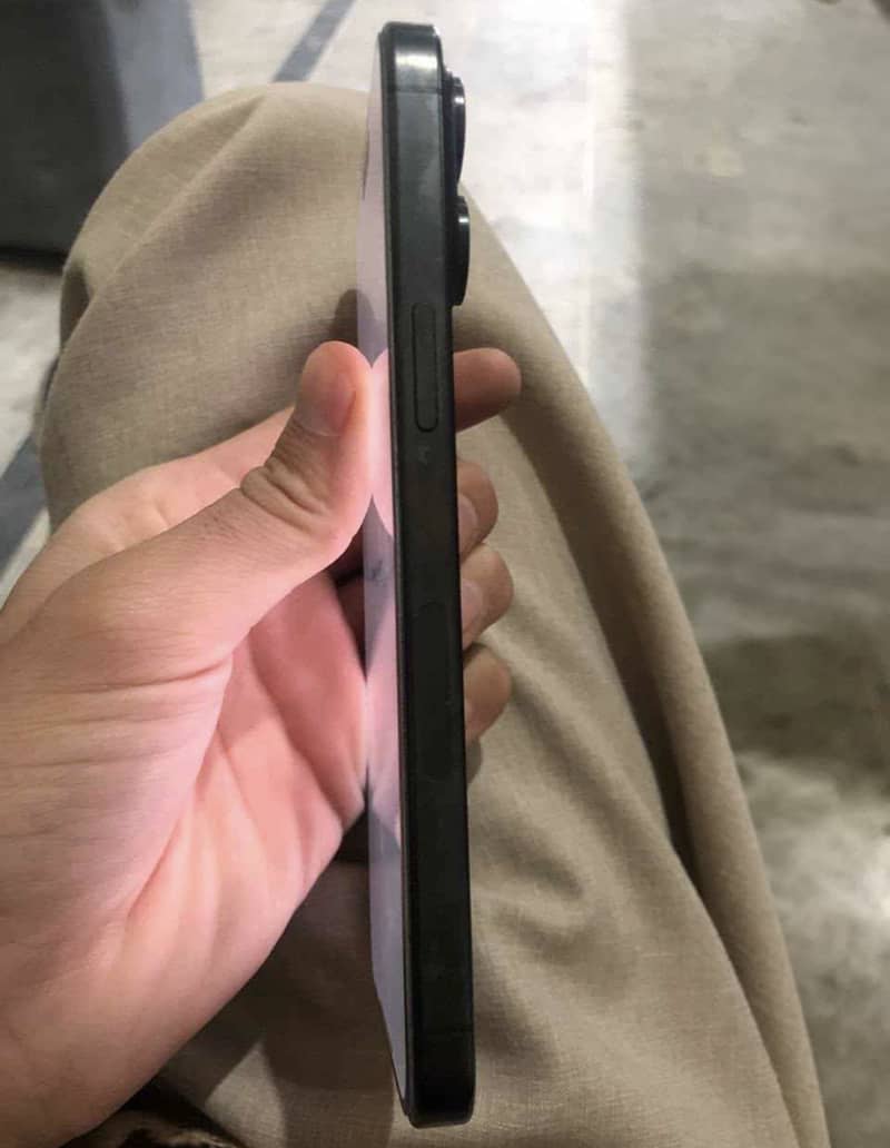 Apple iPhone 15 Pro Max 5