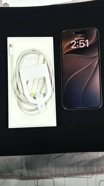 Apple iPhone 16 Pro Max