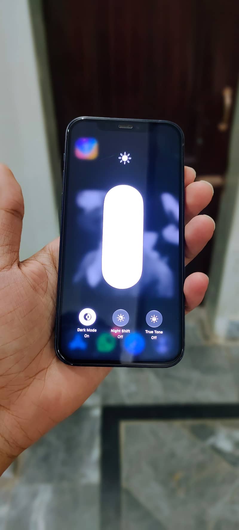 Apple iPhone 12 3