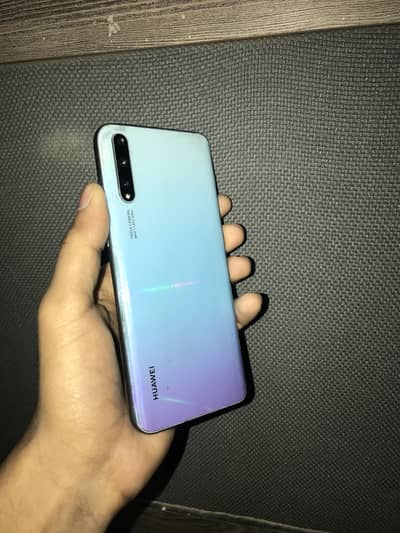 Huawei Y8p