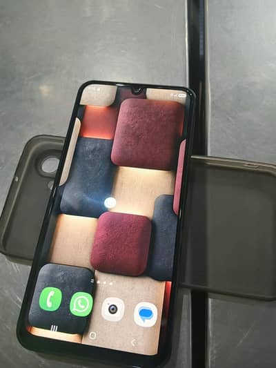 Samsung A17 8GB Ram 256 Memory
