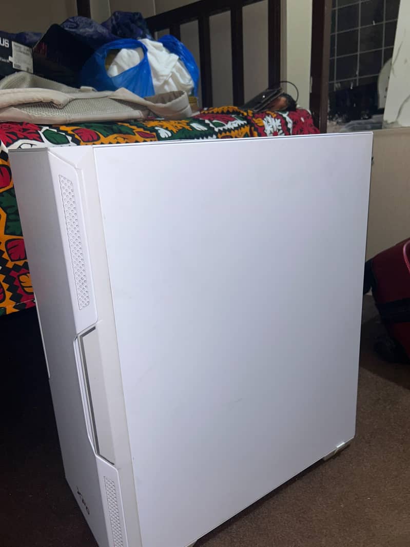 used gaming PC casing 2