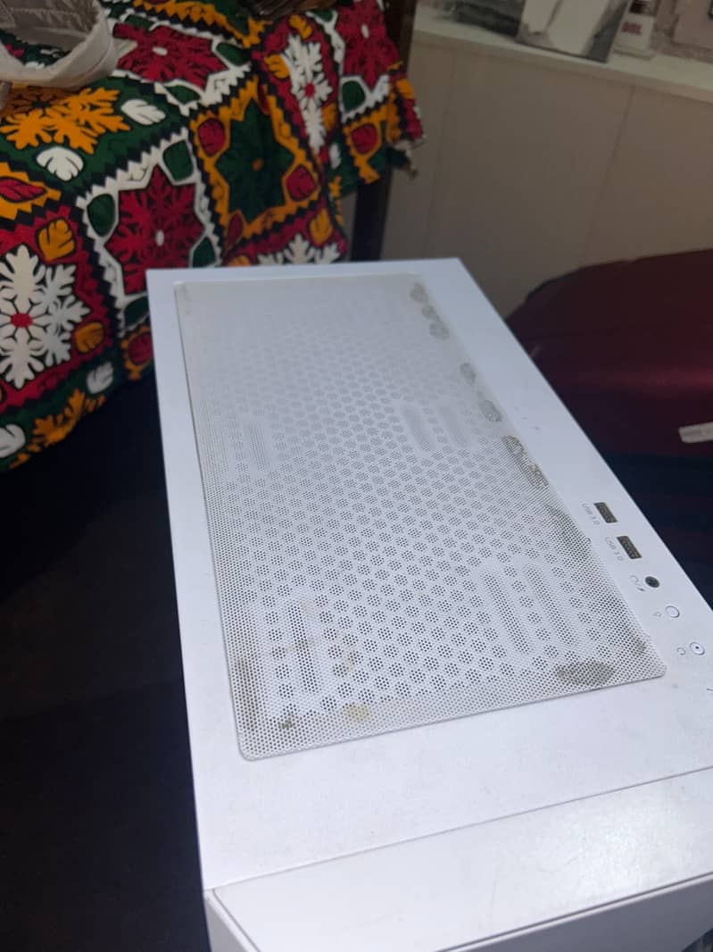 used gaming PC casing 4