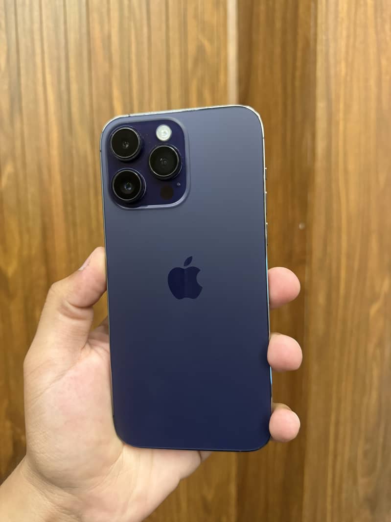 Apple iPhone 14 Pro Max 3