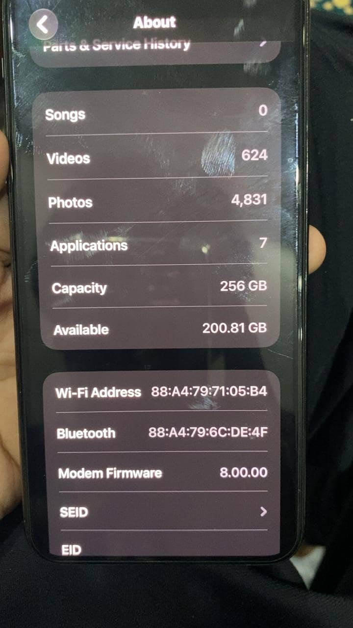 Apple iPhone 11 Pro Max 2